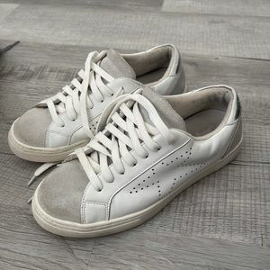 Steven by Steven Madden rezza star sneaks size 8